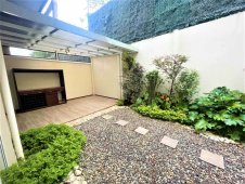 Casas en Granadilla | id 41012 Venta de Casa en Condominio, Guayabos