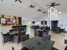 Casas en Colón | Venta Casa Esquinera Condominio Alta Vista , Ciudad Colon.
