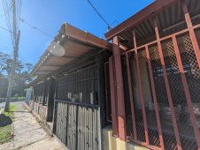 Casas en Sabanilla | id #39035 Venta Casa con tres apartamentos de alquiler
