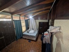 Casas en Sabanilla | id #39035 Venta Casa con tres apartamentos de alquiler