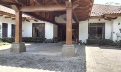 Casas en Río Oro | Exclusiva Propiedad de Lujo en Río Oro, Santa Ana