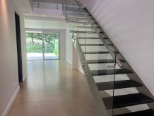 Casas en Escazú | Casa contemporánea en Guachipelín, Escazú – $550,000