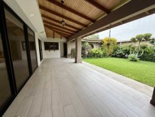 Casas en Pozos | Se vende, hermosa casa en Pozos de Santa Ana