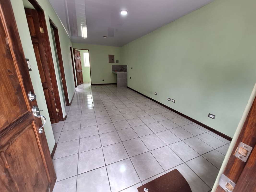 Casas en Flores | Se vende casa en San Joaquín de Heredia ¡Para estrenar!